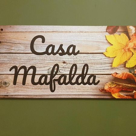 "Casa Mafalda" Zona Stazione - Centro Storico - Teatro Con Parcheggio Interno Imola Zewnętrze zdjęcie
